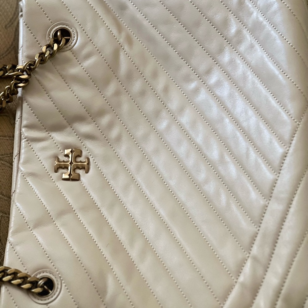 Tory Burch White Quilted Women's Bag